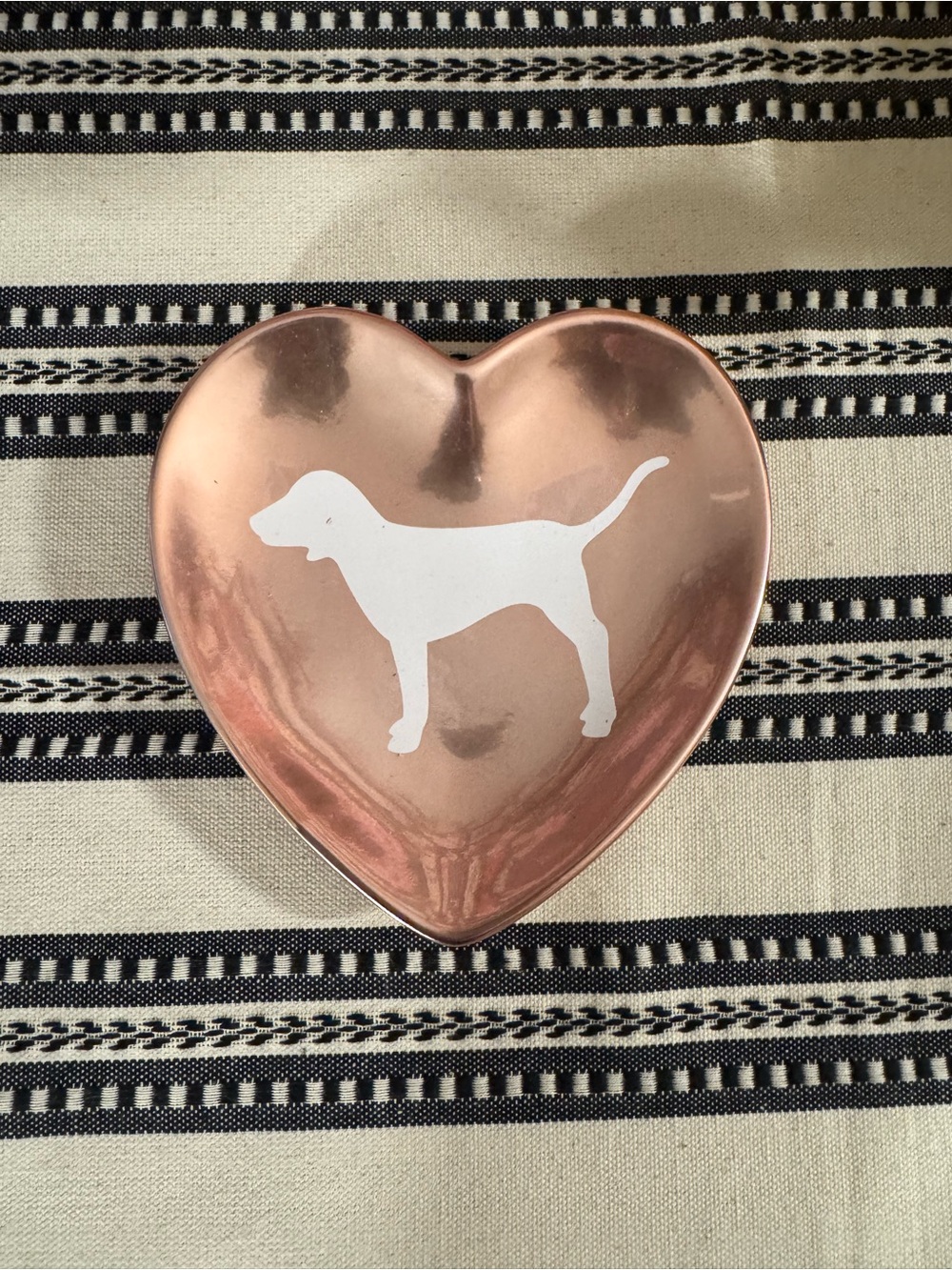 NWT RARE Vintage PINK Victoria’s Secret Trinket Dish - Rose Gold/ White Pink Dog